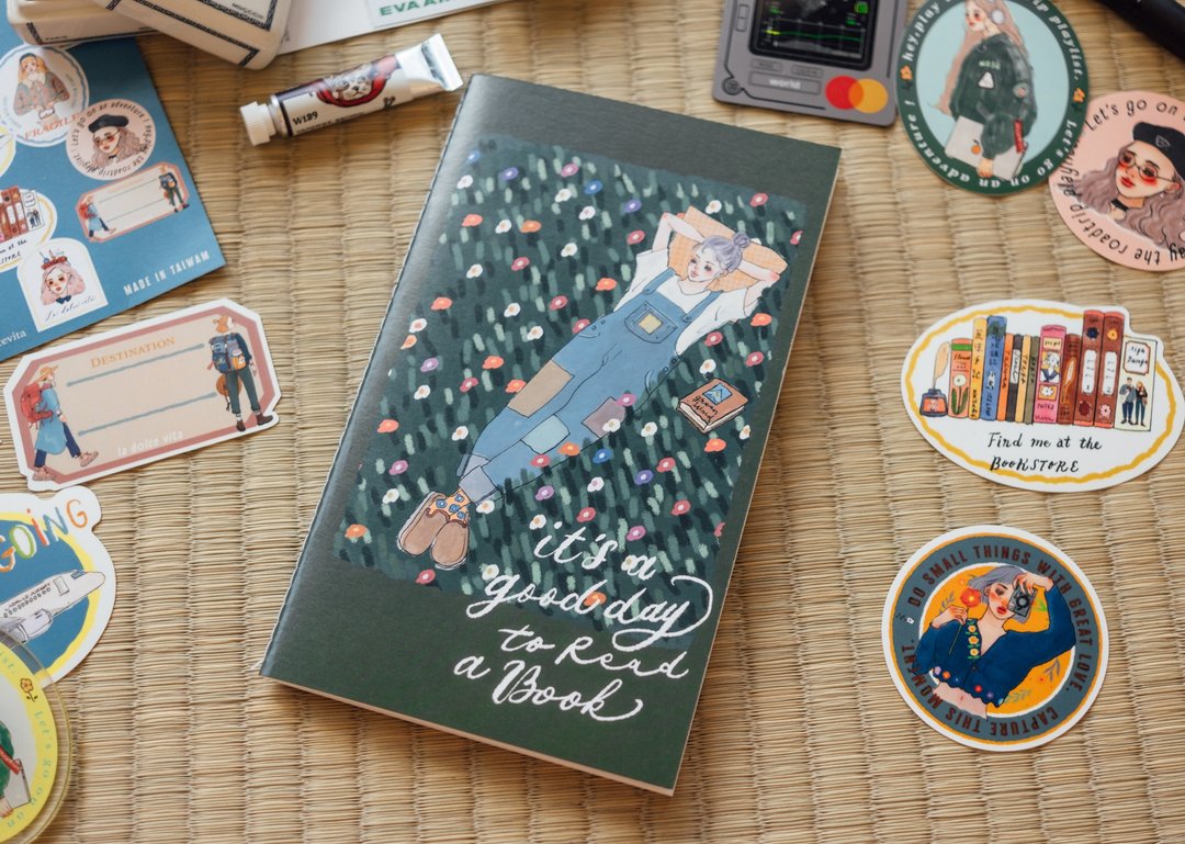 La Dolce Vita Notebook - It's a Good Day to Read a Book