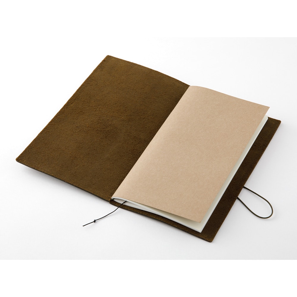 TRAVELER'S Notebook Regular Size - Olive - Image 10