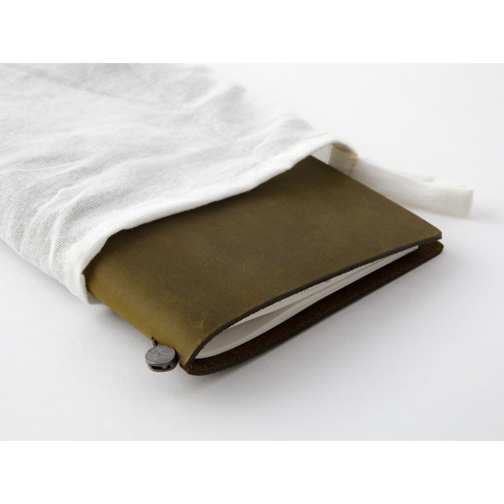 TRAVELER'S Notebook Regular Size - Olive - Image 4