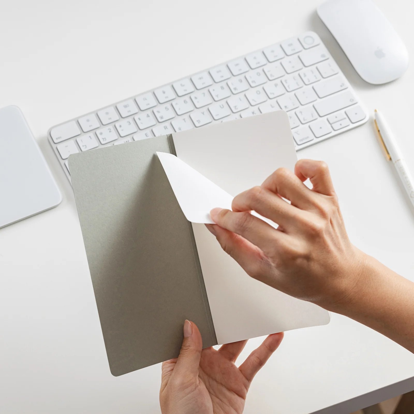 Take a Note "Record" - Memo Pad (Blank)