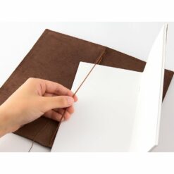 TRAVELER'S Notebook Regular Size - Brown - Image 3