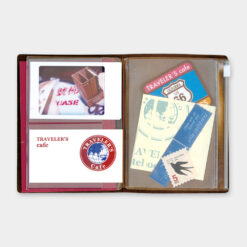 TRAVELER'S Notebook Passport Size Refill 004 - Zipper pocket - Image 4