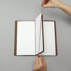 TRAVELER’S Notebook Refill 021 - Connecting Rubber Band - Image 3