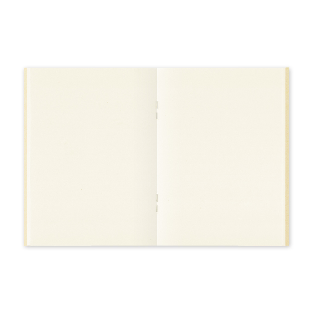 TRAVELER'S Notebook Passport Size Refill 013 - MD Paper Cream - Image 3
