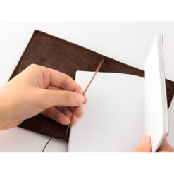 TRAVELER'S Notebook Passport Size Brown - Image 7