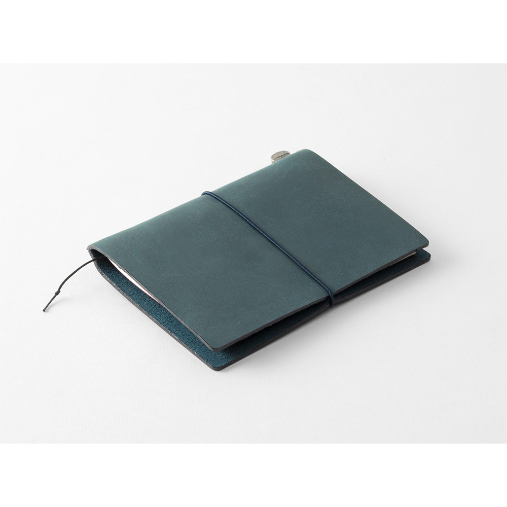 TRAVELER'S Notebook Passport Size Blue