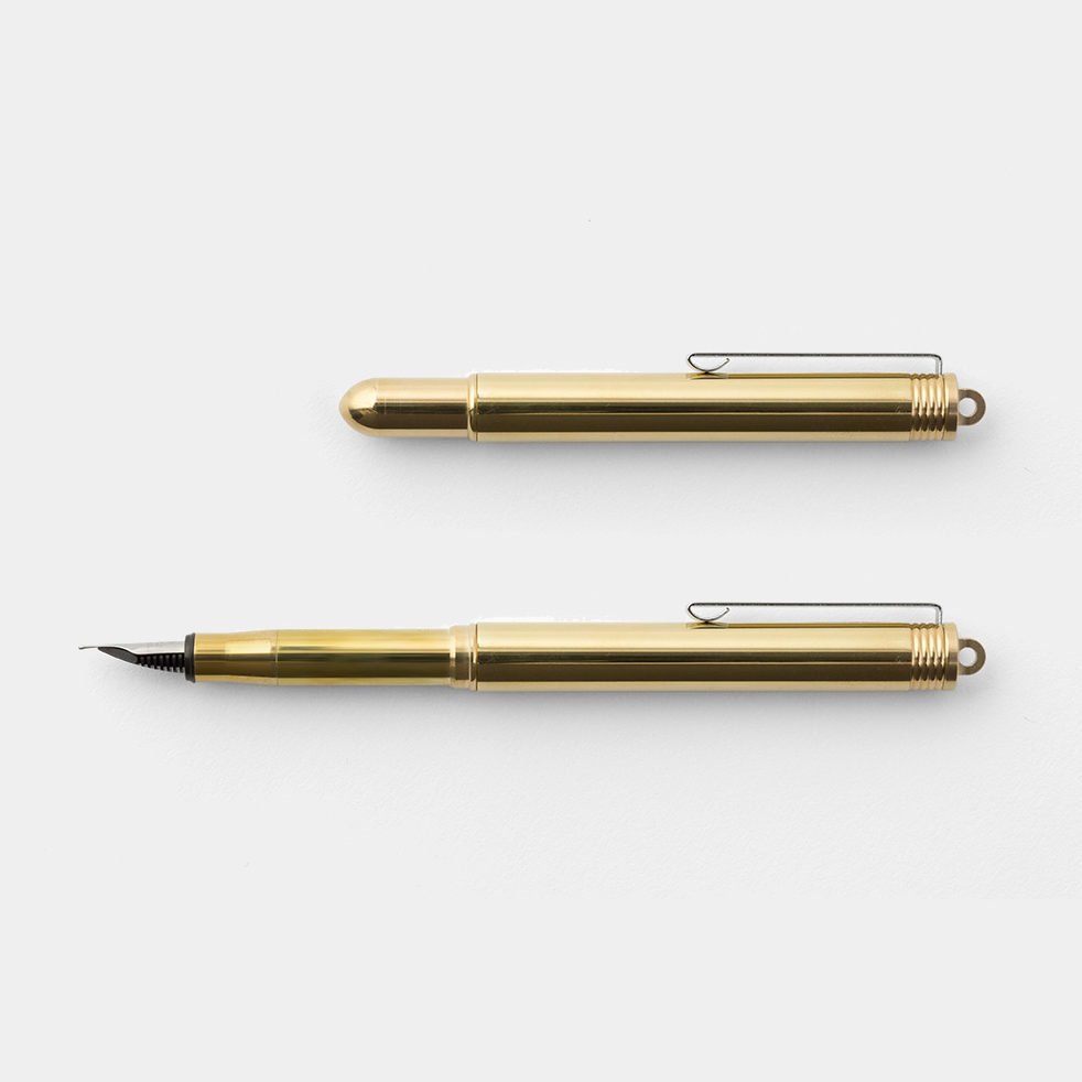 TRAVELER'S Company Brass Fountain Pen