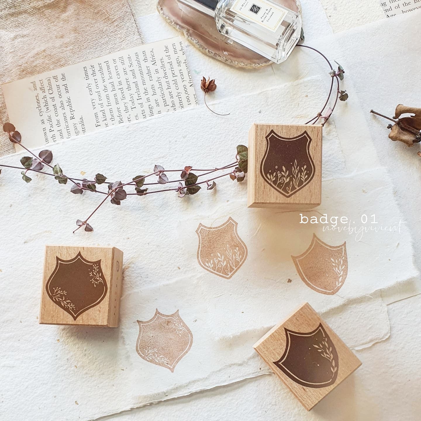 Nove by Vivient Rubber Stamp Set - Badge 01 - set of 3