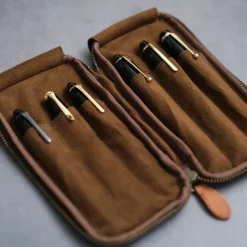 &Liebe 6-Pen Leather Zip Case