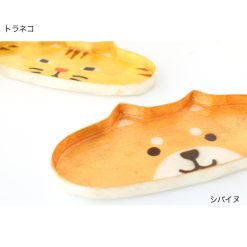 Capis Shell Cats and Dogs Desk Tray - Image 8