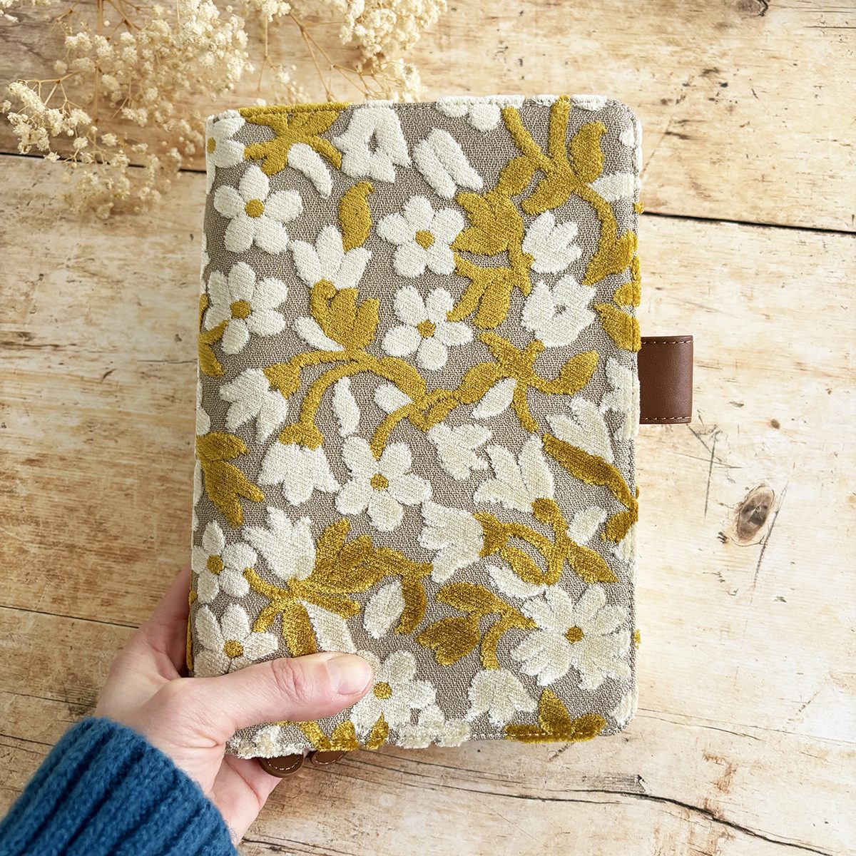 Hobonichi-Style A5 Notebook Cover - Vintage Flowers