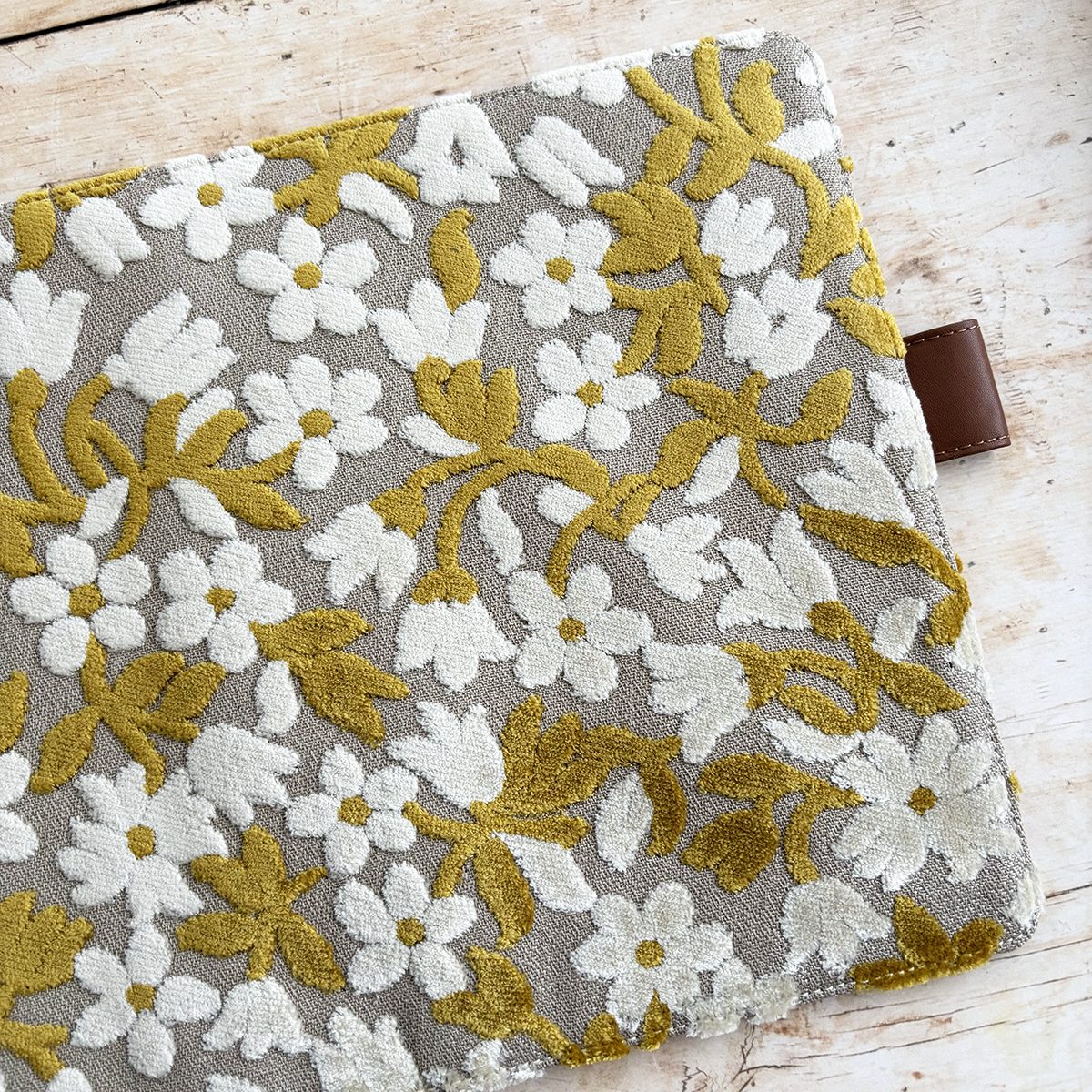 Hobonichi-Style A5 Notebook Cover - Vintage Flowers - Image 3