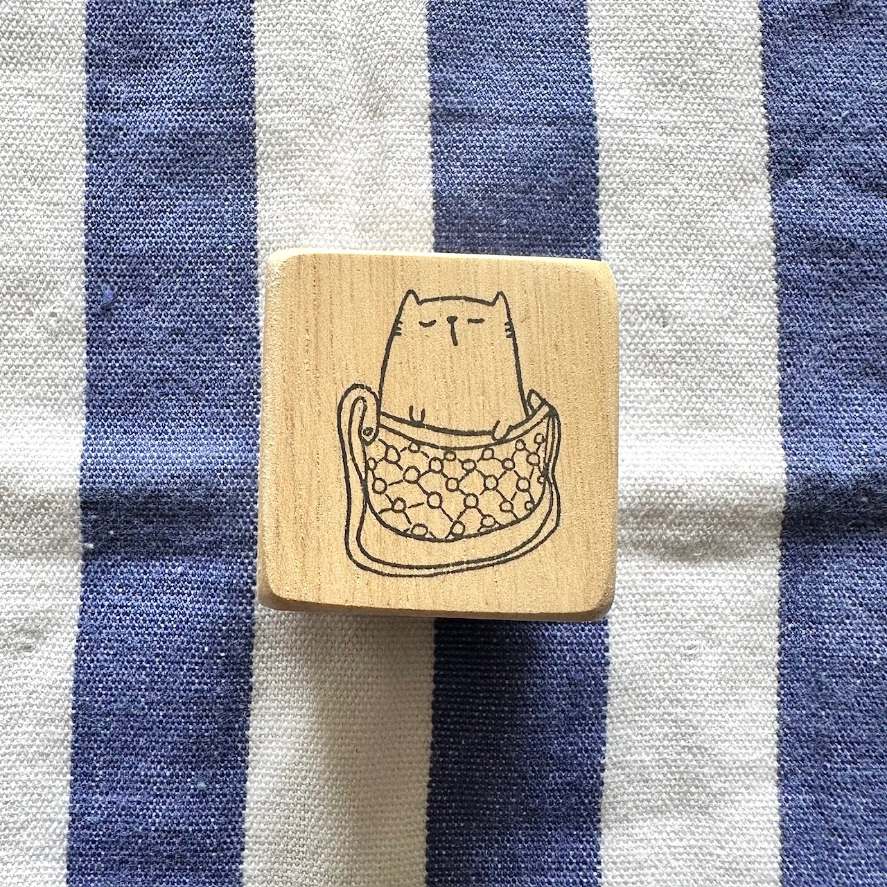 Catdoo Rubber Stamp - Favourite Sling Bag - Image 2