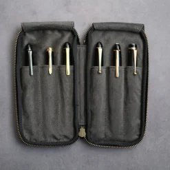 &Liebe 6-Pen Leather Zip Case
