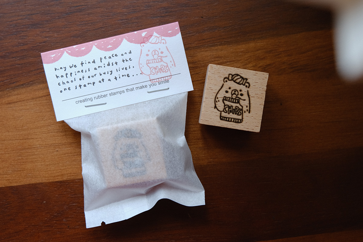 Eileen Tai "Foodie Bear" Rubber Stamp - Chips