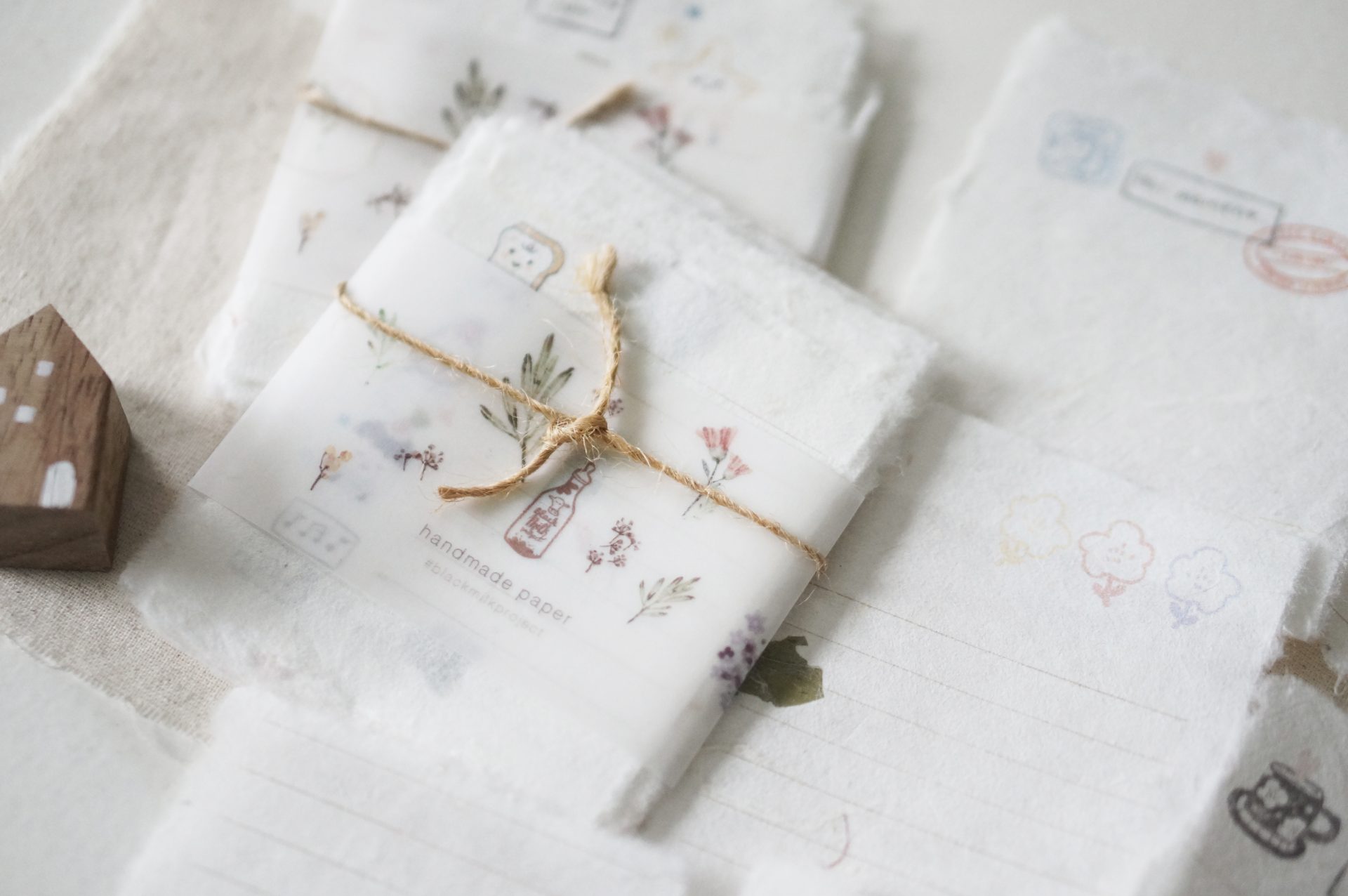 Black Milk Project This Moment - Handmade Paper Set
