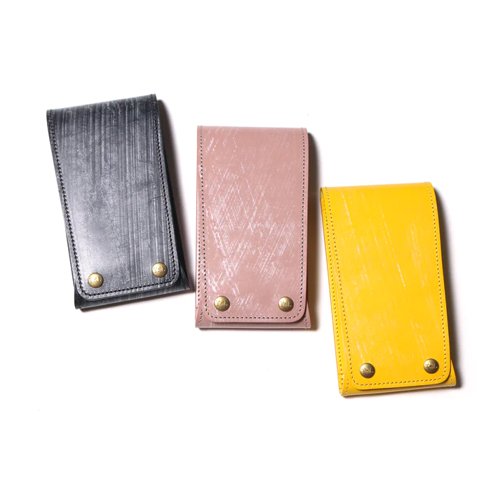 The Superior Labor Fountain Pen Case (three pens)