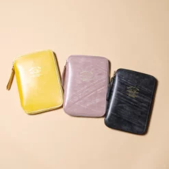 The Superior Labor Bridle A6 Zip Organiser - Image 8