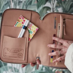 The Superior Labor Bridle A5 Zip Organizer