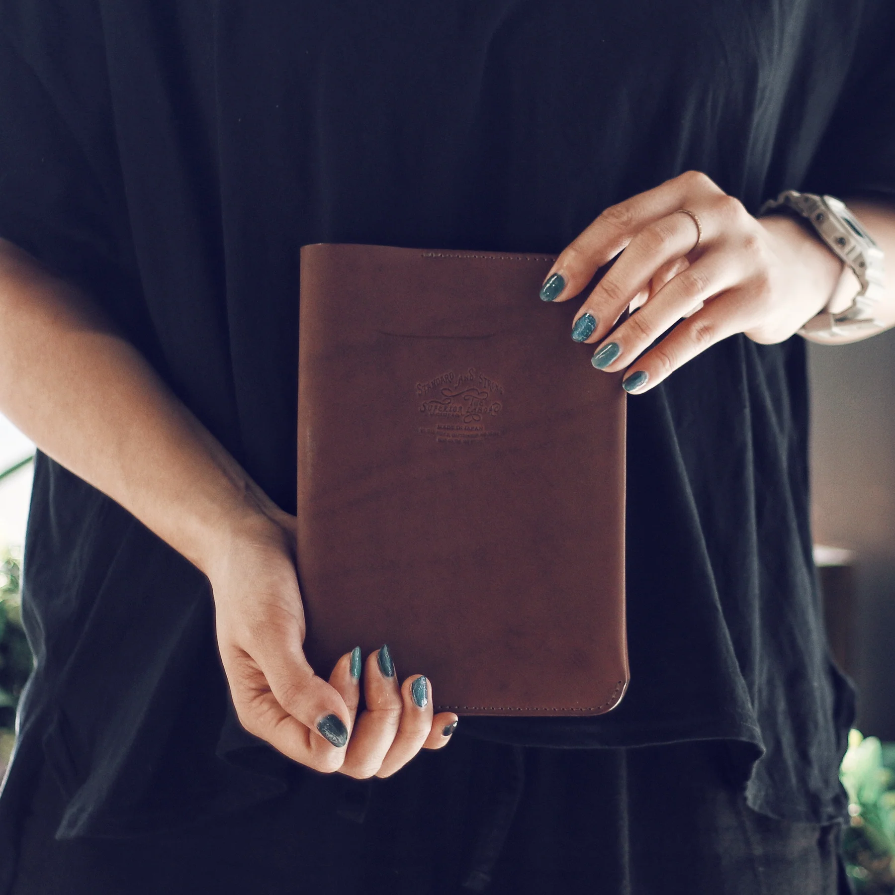The Superior Labor B6 Leather Notebook Cover - Image 15