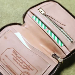 The Superior Labor B7 Leather Zip Organiser - Image 7