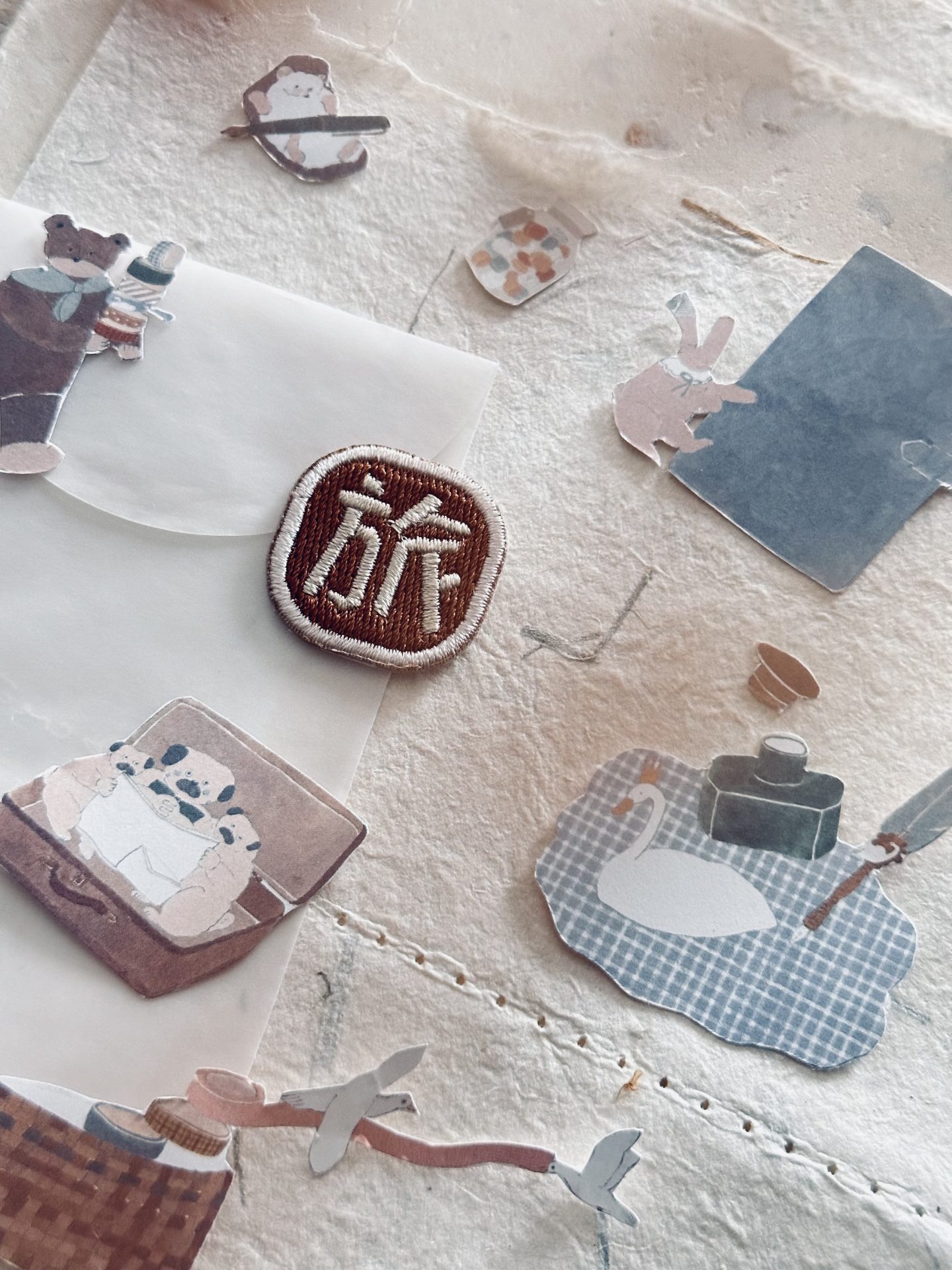Nove Origami Words Embroidery Stickers