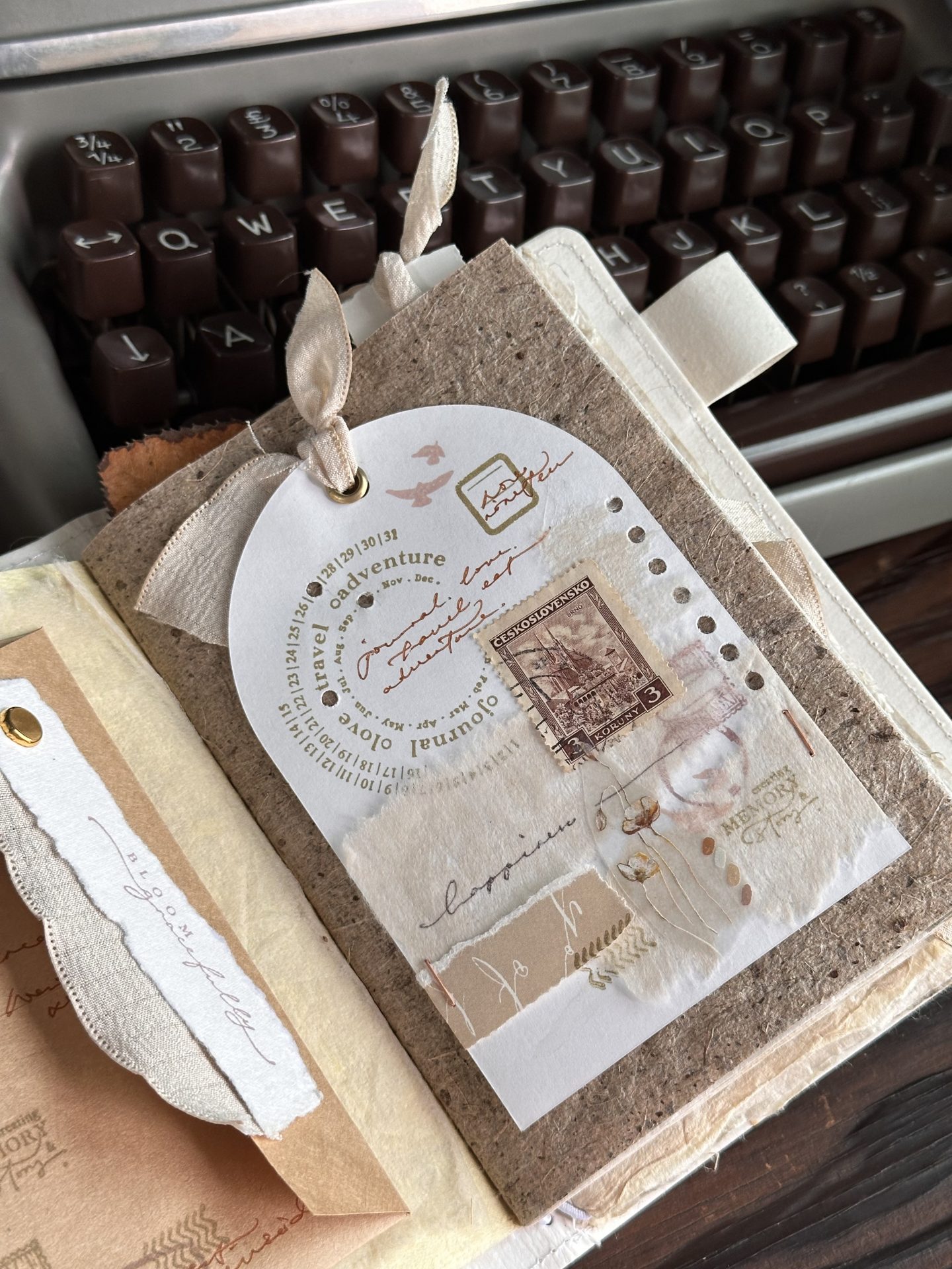 Nove Rubber Stamps - a.round.02