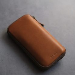 &Liebe 6-Pen Leather Zip Case Smooth brown