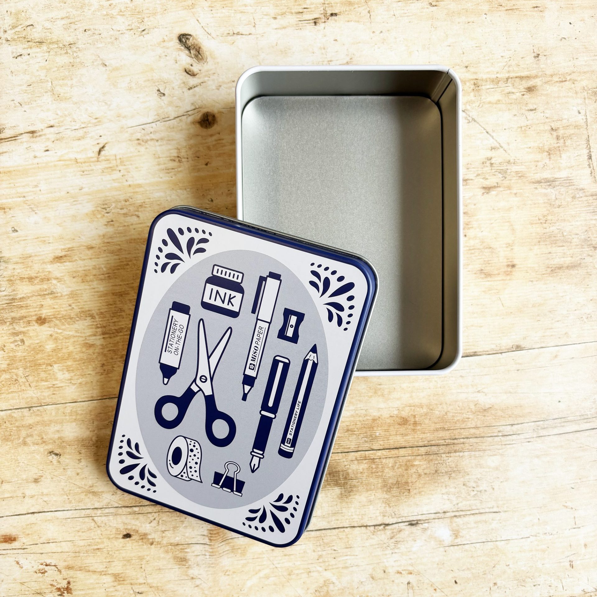 Miso Paper Stationery On-the-go Tin Box