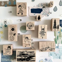 Molinta Wooden Stamp - Girl With Clover