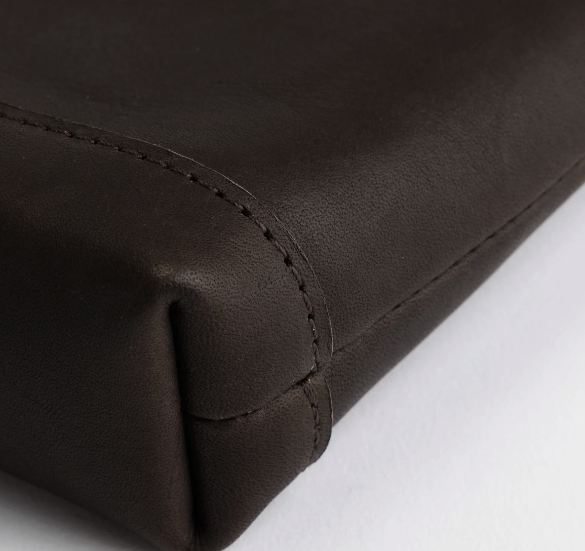 The Superior Labor All Leather Engineer Pouch