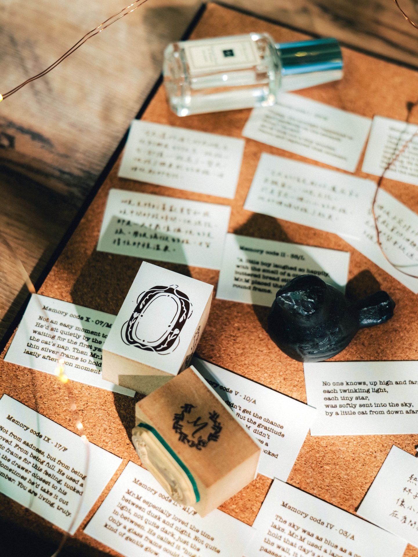 Meow Illustration Tulip Oval Rubber Stamp - Collector Mr.M Series