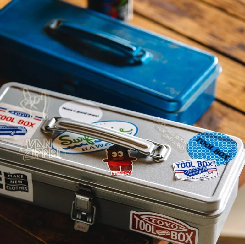 Toyo Steel Trunk Shape Toolbox T-320 Blue