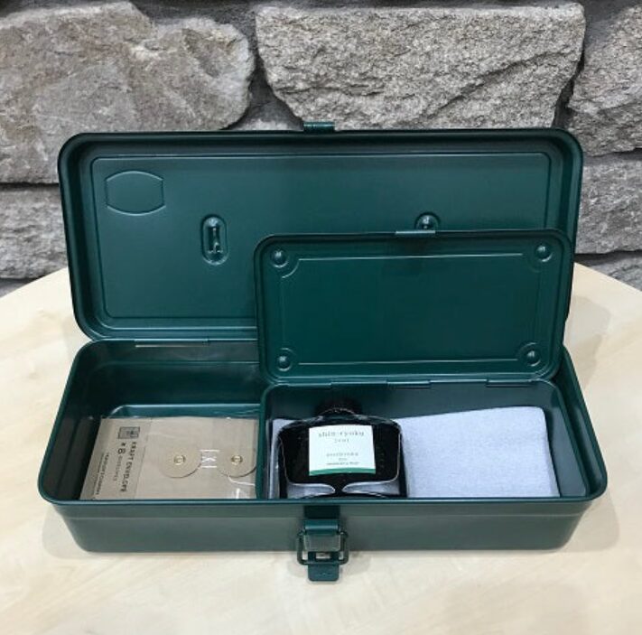 Toyo Steel Trunk Shape Toolbox T-190 Antique Green