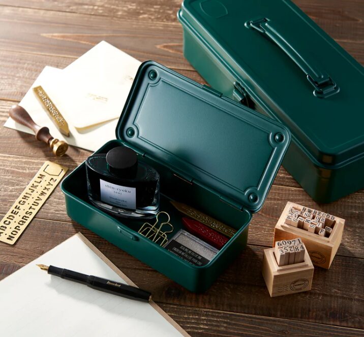 Toyo Steel Trunk Shape Toolbox T-190 Antique Green