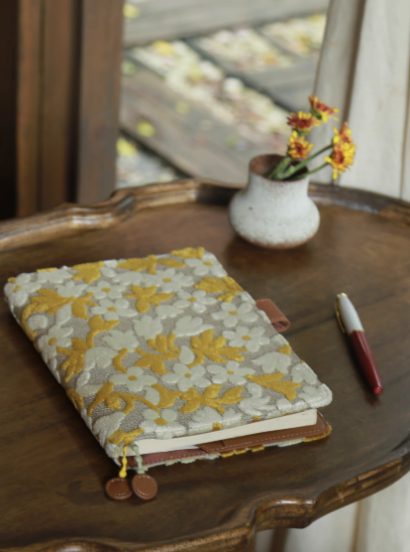 Hobonichi-Style A5 Notebook Cover - Vintage Flowers - Image 5