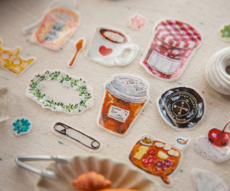 OURS Studio Kiss-Cut PET Tape - The Gift