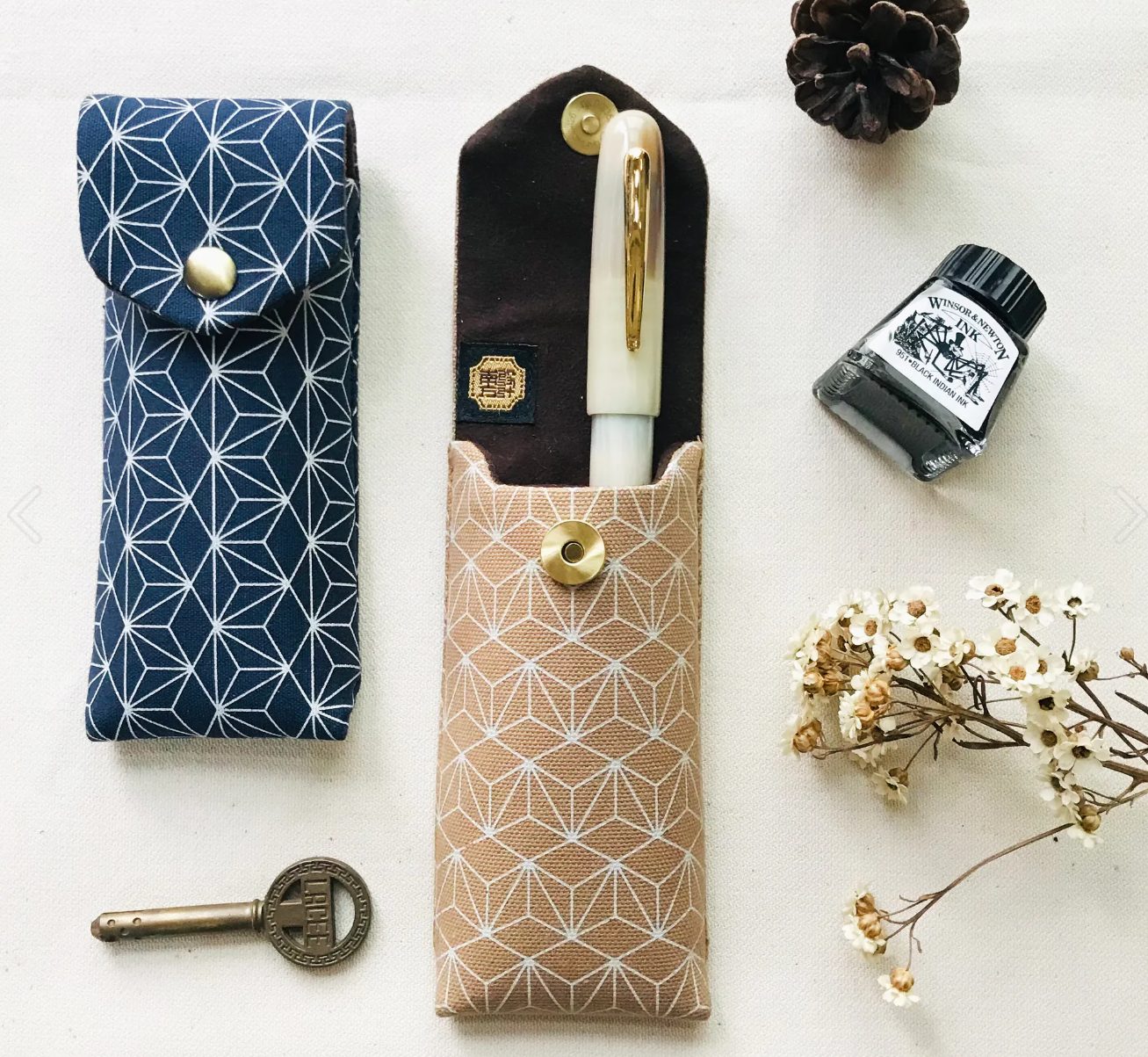 Kyoku Haku 2 Hard Pen Case - Window Grating