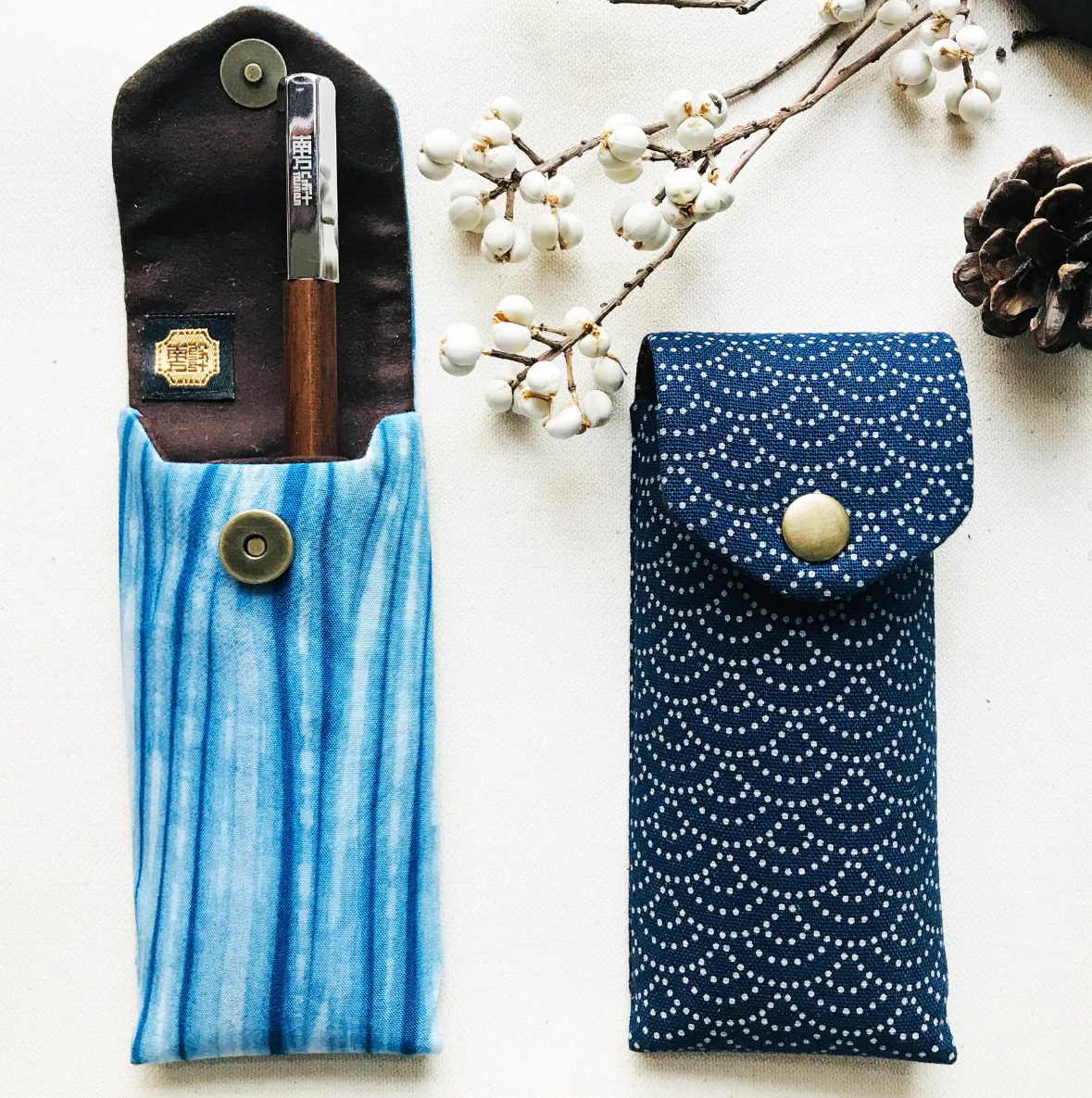 Kyoku Haku 2 Hard Pen Case - Seigaiha