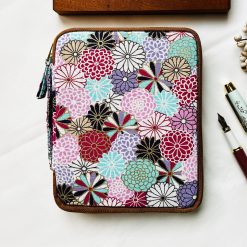 Kyoku Haku Dahlia Double Opening Zipped 10-Pen Case