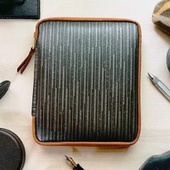 Kyoku Haku Iron Zipped 10-Pen Case