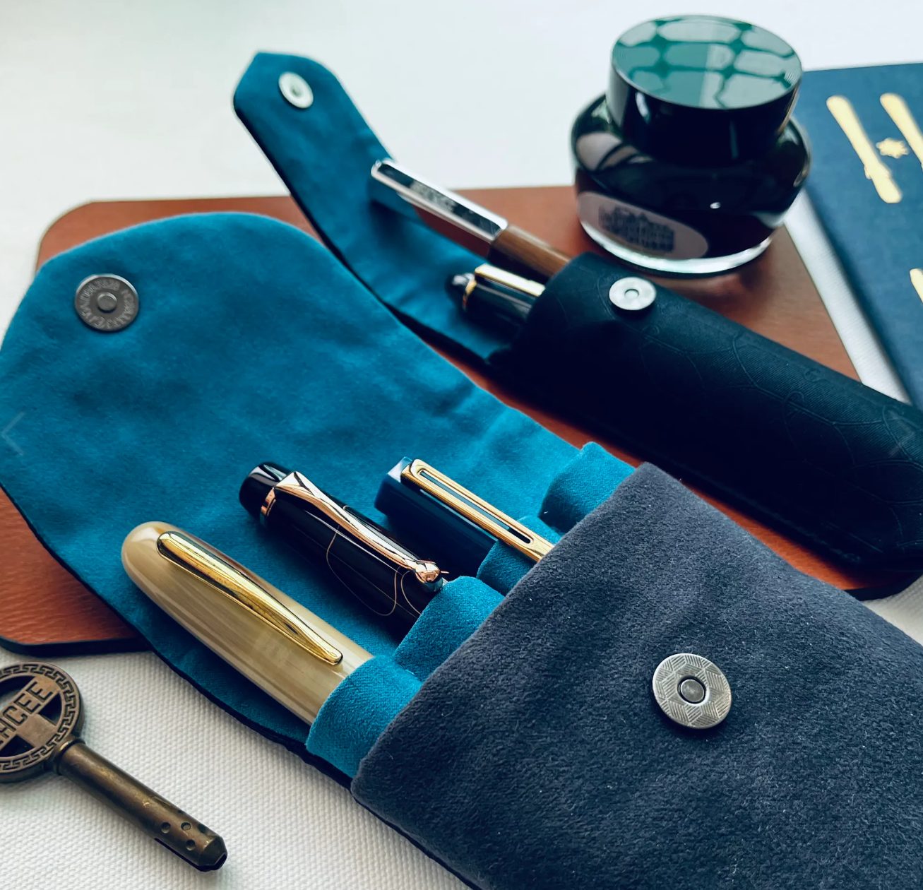 Kyoku Haku Classic Pen Pouch