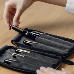 &Liebe 6-Pen Leather Zip Case