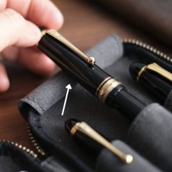 &Liebe 6-Pen Leather Zip Case - Image 17
