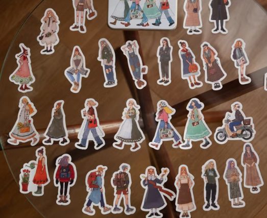 La Dolce Vita Tin Box Sticker Set - We Move Forward Happily