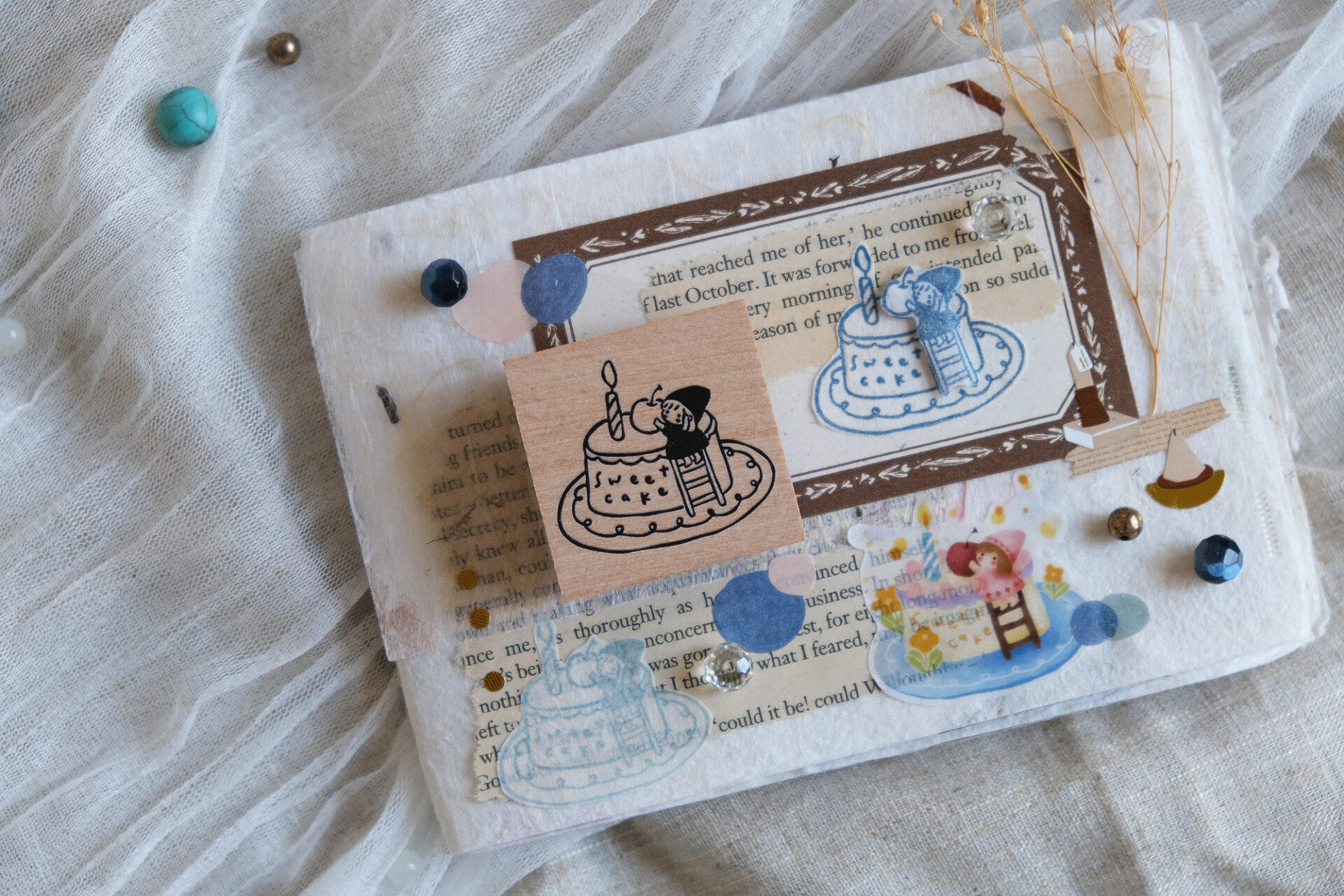 Eileen Tai "Simple Happiness" Rubber Stamps - Croissant Lover