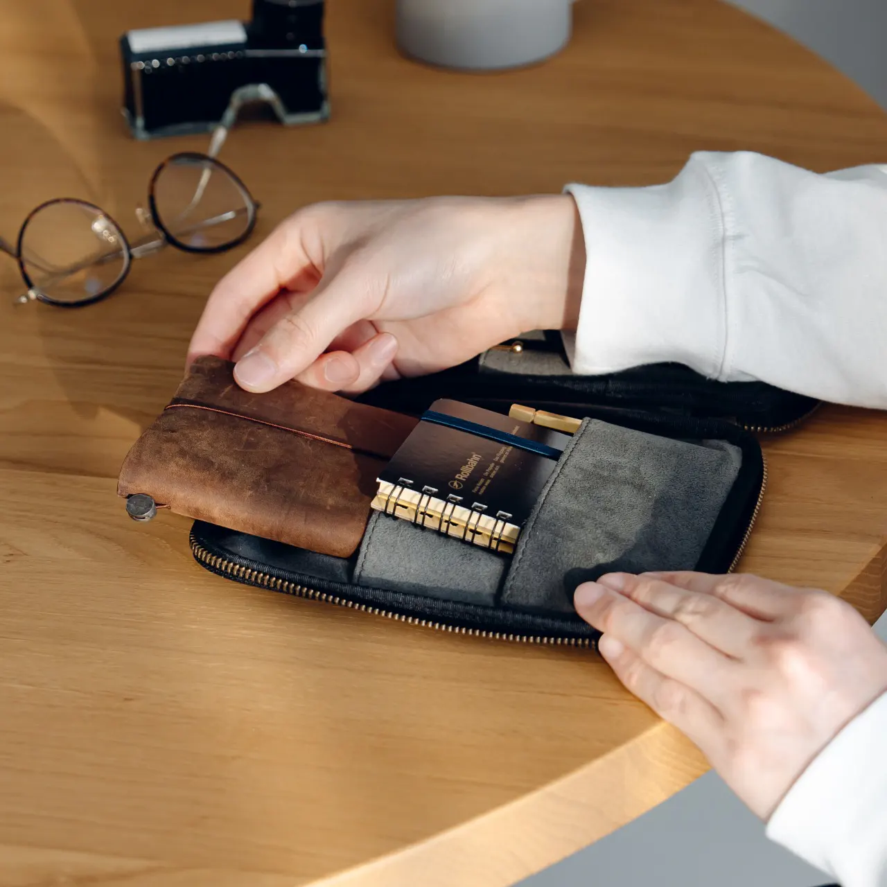 &Liebe Leather Stationery Pouch