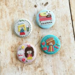 Mizutama embroidered badges