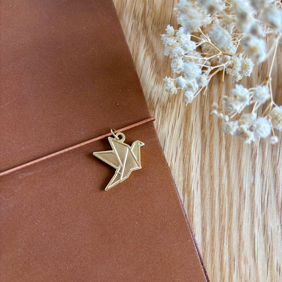 Baum-kuchen Crane Brass Charm