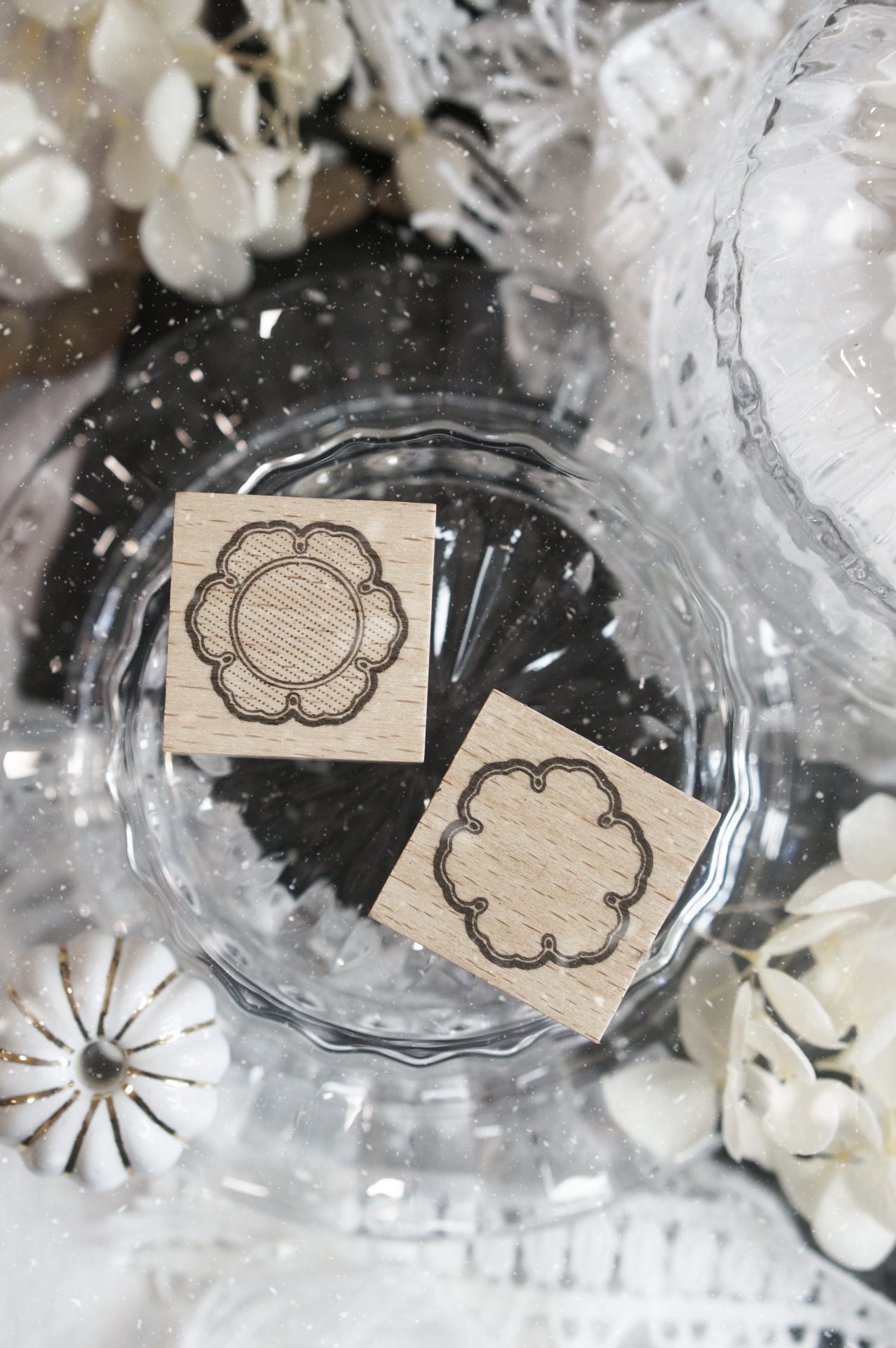 Black Milk Project Notes in the Night Rubber Stamp Set – Twin Frame A — gallery